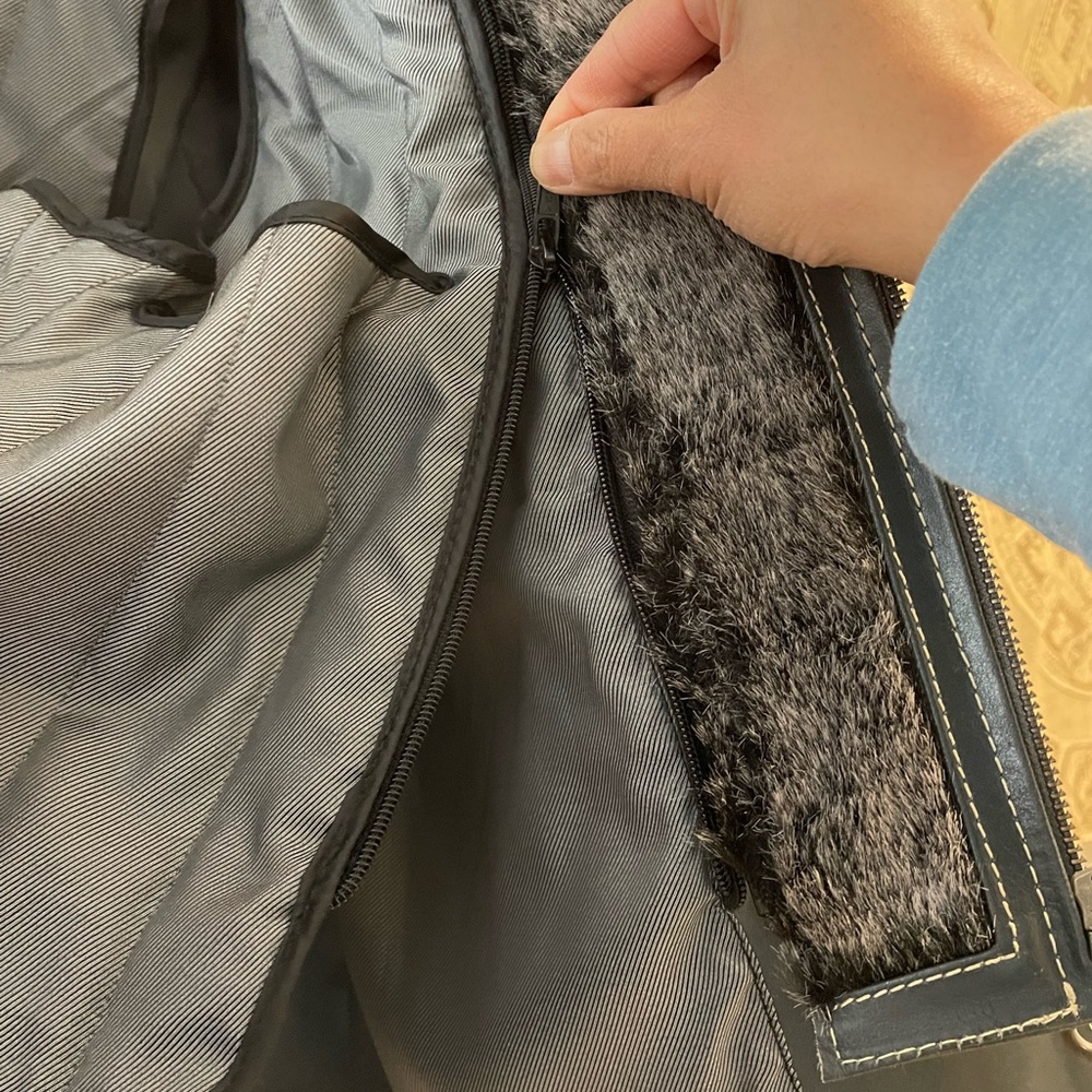 Leather jacket - Picture 3 of 14